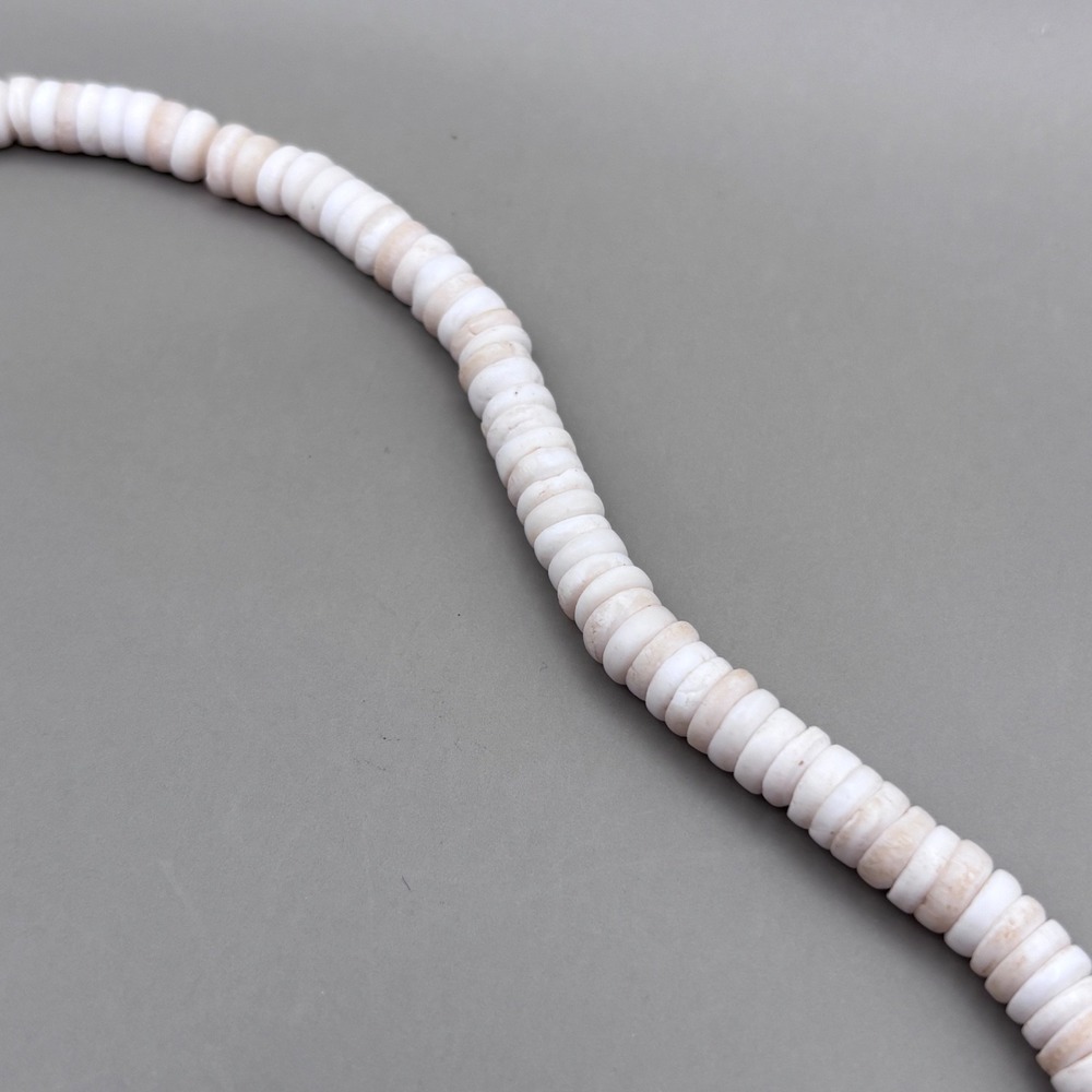 Vtg Hawaiian Puka Shell Beaded Necklace Beach Jewelry Surf 19.25 - Picture 5 of 8